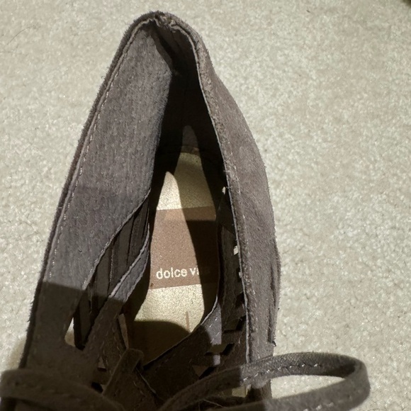 Dolce vita lace up beautiful sandal with a wedge heel - Picture 7 of 9